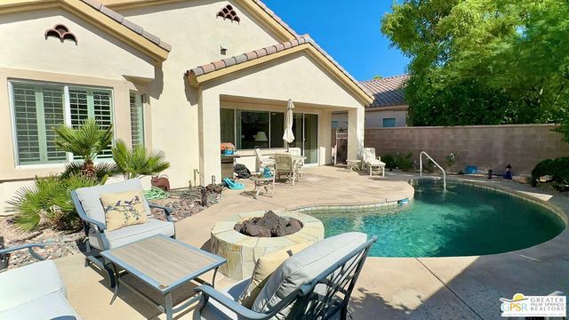 78703 Stansbury Court, Palm Desert, CA 92211