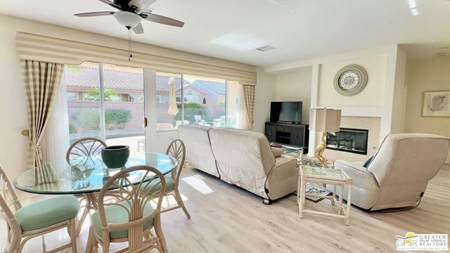 78703 Stansbury Court, Palm Desert, CA 92211