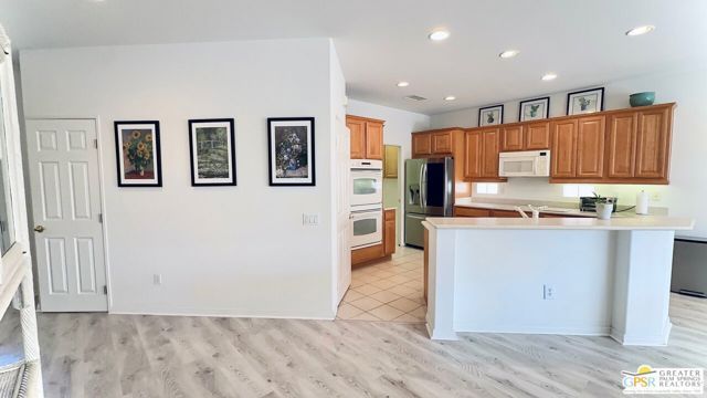 78703 Stansbury Court, Palm Desert, CA 92211