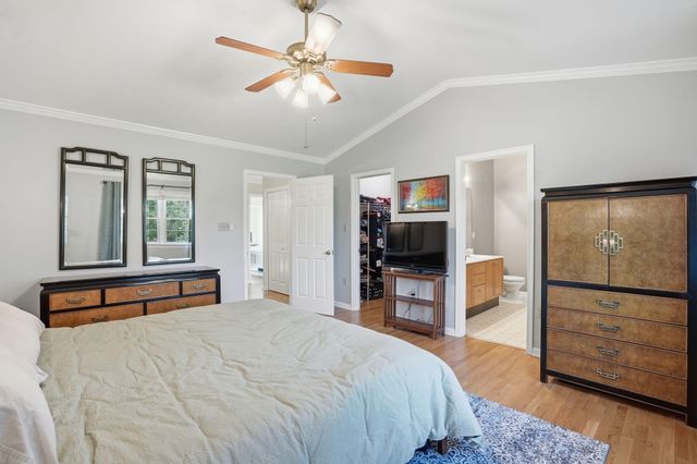 8026 CAPTAINS CT, Frederick, MD 21701
