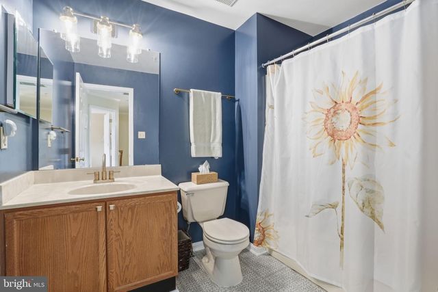 8026 CAPTAINS CT, Frederick, MD 21701