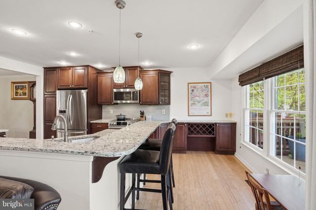 8026 CAPTAINS CT, Frederick, MD 21701