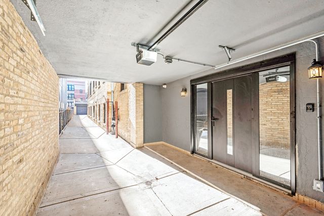 1535 W Estes Avenue G, Chicago, IL 60626