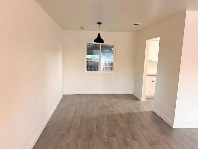 302 Sequoia Drive, Exeter, CA 93221