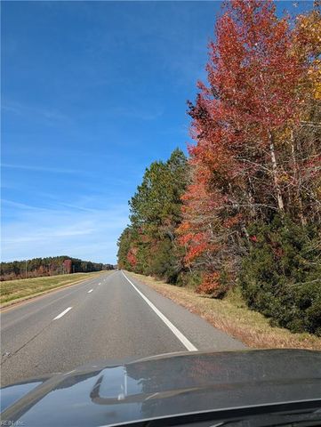 17 N George Washington Memoral PW, Gloucester, VA 23061