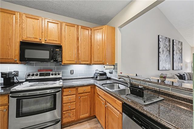 2265 Limestone Way, Miamisburg, OH 45342