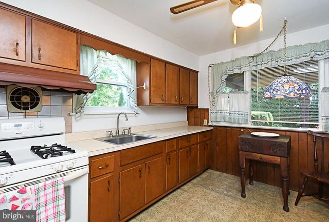 3095 WOODROW AVE, Glenside, PA 19038