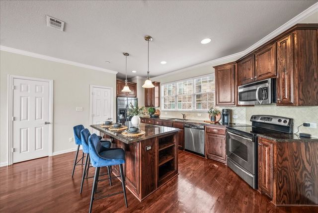 2700 Club Ridge Drive 34, Lewisville, TX 75067