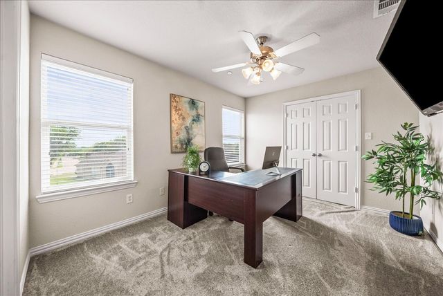 2700 Club Ridge Drive 34, Lewisville, TX 75067