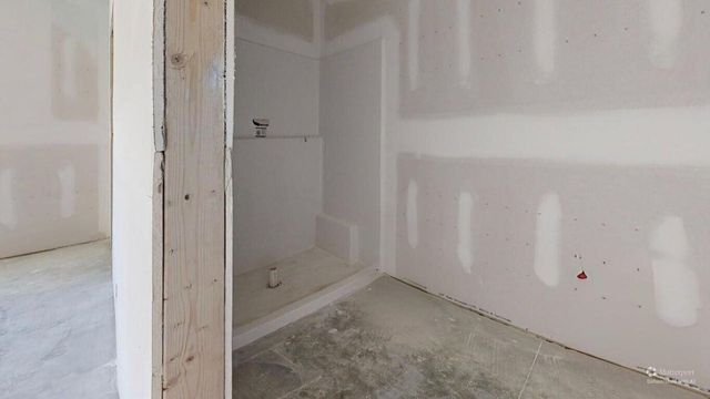 2266 Smith Mountain Lake PKWY, Huddleston, VA 24104