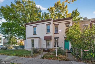 833 L ST NE, Washington, DC 20002