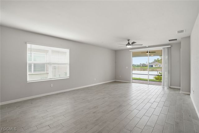 20684 Plumwood LOOP, North Fort Myers, FL 33917