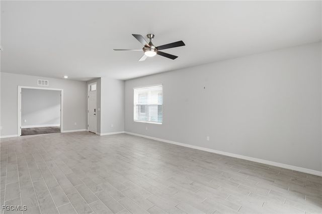 20684 Plumwood LOOP, North Fort Myers, FL 33917