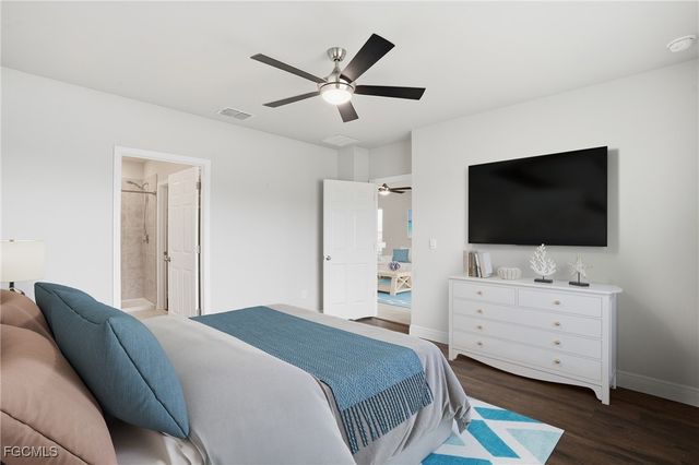 20684 Plumwood LOOP, North Fort Myers, FL 33917