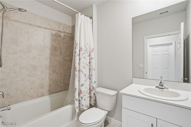 20684 Plumwood LOOP, North Fort Myers, FL 33917