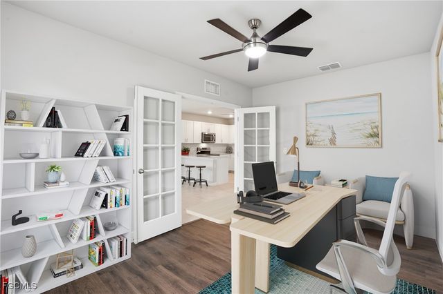 20684 Plumwood LOOP, North Fort Myers, FL 33917