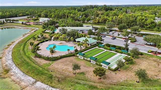 20684 Plumwood LOOP, North Fort Myers, FL 33917