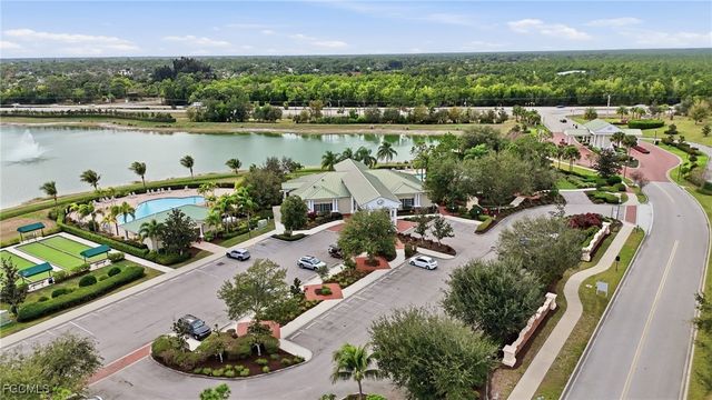 20684 Plumwood LOOP, North Fort Myers, FL 33917