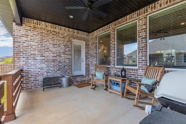 2100 Crandall Road, Pea Ridge, AR 72751