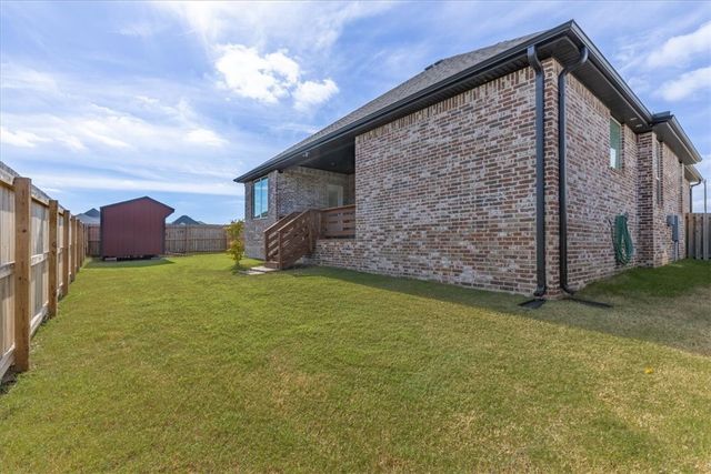 2100 Crandall Road, Pea Ridge, AR 72751