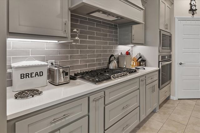 2100 Crandall Road, Pea Ridge, AR 72751