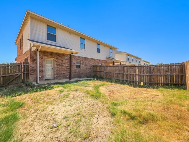 4918 Villas Drive, Sanger, TX 76266