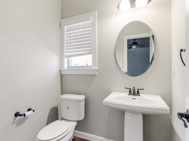 4918 Villas Drive, Sanger, TX 76266
