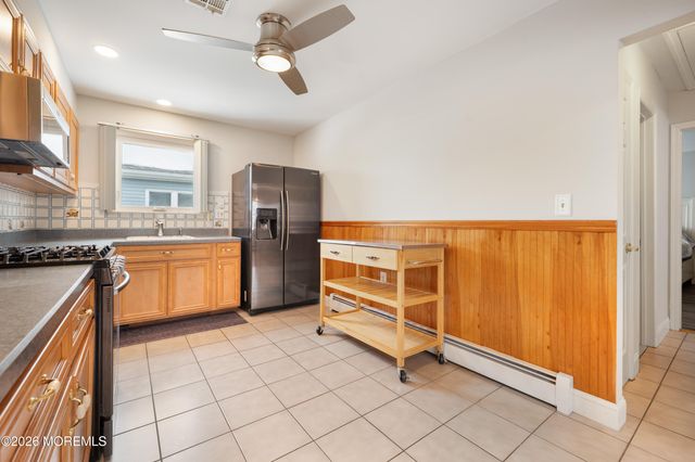 20 Camrose Street, Toms River, NJ 08757