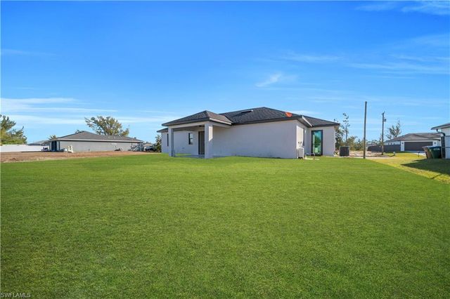 1120 NW 20th PL, Cape Coral, FL 33993