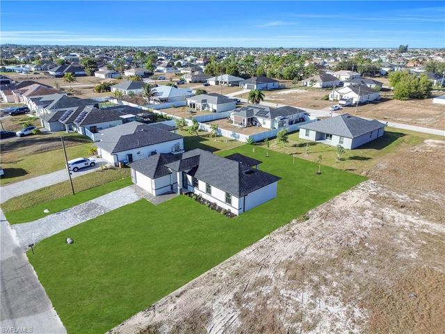 1120 NW 20th PL, Cape Coral, FL 33993