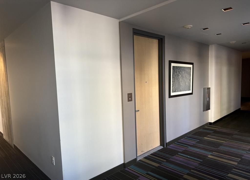 353 East Bonneville Avenue 631, Las Vegas, NV 89101 — photo 2