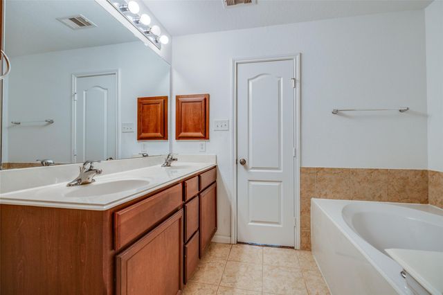 7123 Panther Ridge Drive, Spring, TX 77389