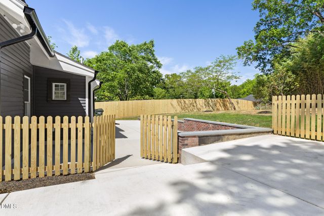 310 N Guthrie Avenue, Durham, NC 27703