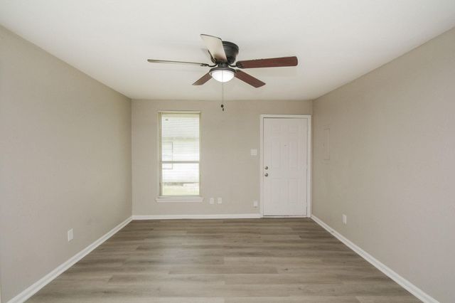 6014 Collingsworth Street 2, Houston, TX 77026
