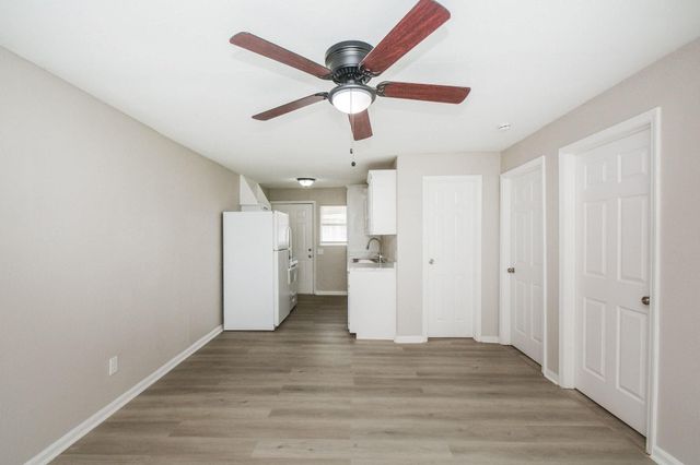 6014 Collingsworth Street 2, Houston, TX 77026