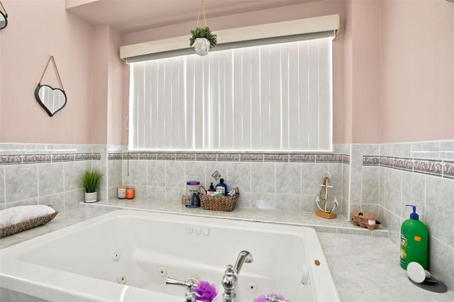 10296 WINDSOR COURT, Spring Hill, FL 34608
