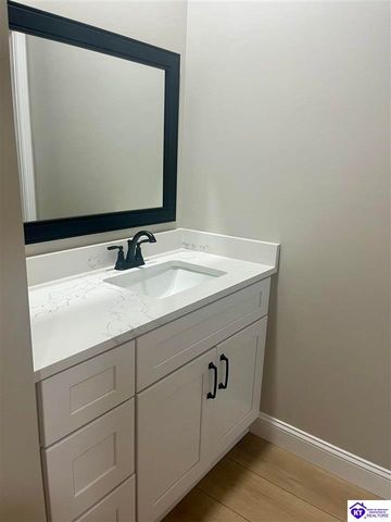 308 Thompson Road, Rineyville, KY 40162