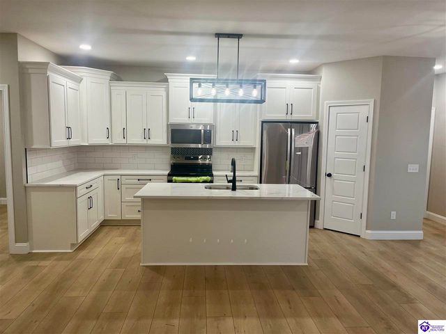 308 Thompson Road, Rineyville, KY 40162