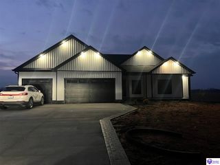 308 Thompson Road, Rineyville, KY 40162