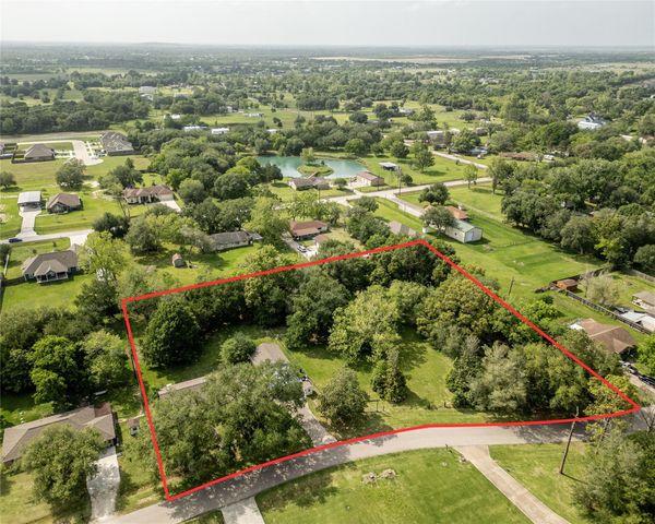 3804 Shady Lane, Santa Fe, TX 77517