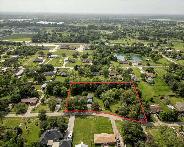 3804 Shady Lane, Santa Fe, TX 77517