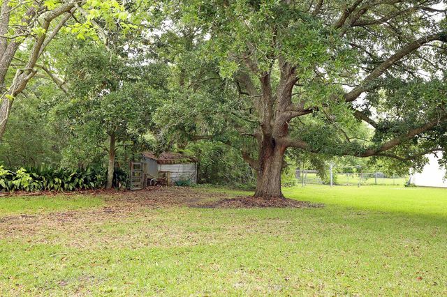 3804 Shady Lane, Santa Fe, TX 77517
