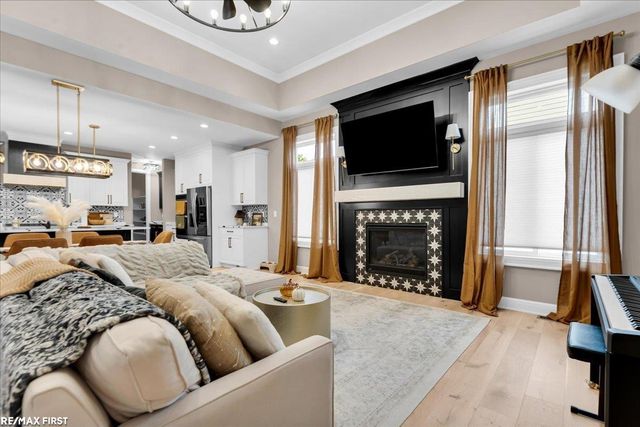 49345 Golden Park Drive, Shelby Twp, MI 48315