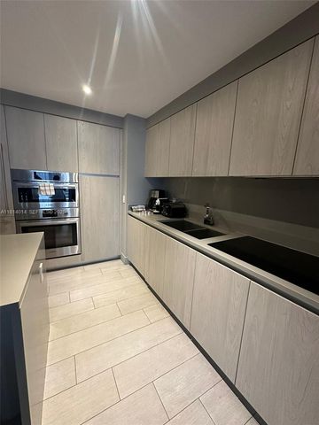 4010 S Ocean Drive R1707, Hollywood, FL 33019