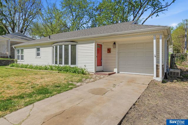 315 S 46th Street, Lincoln, NE 68510