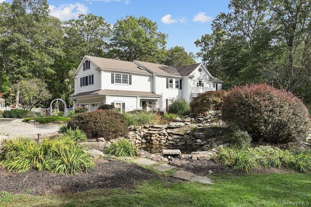 33 Peters Lane, Pound Ridge, NY 10576