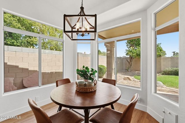 731 N HARMON Court, Chandler, AZ 85226