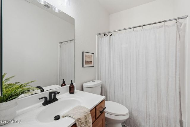 731 N HARMON Court, Chandler, AZ 85226