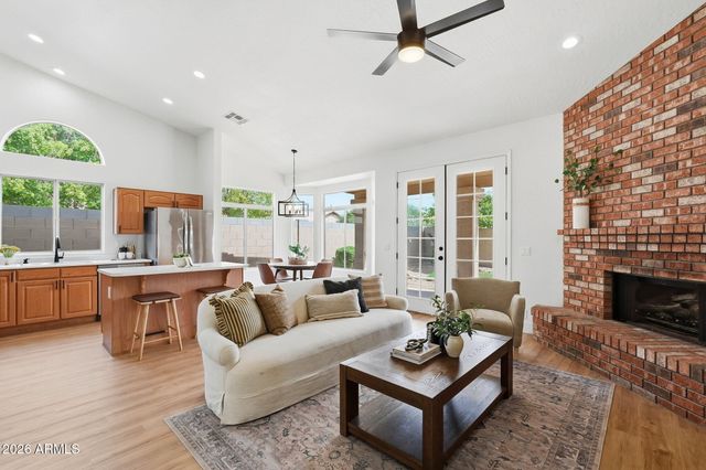 731 N HARMON Court, Chandler, AZ 85226