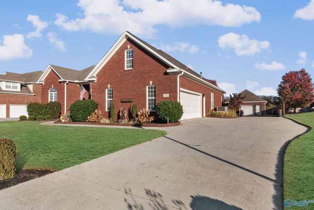 365 Weatherford Drive NW, Madison, AL 35757